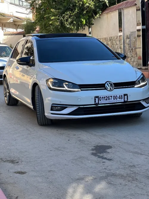 Volkswagen Golf 7 2018 Carat