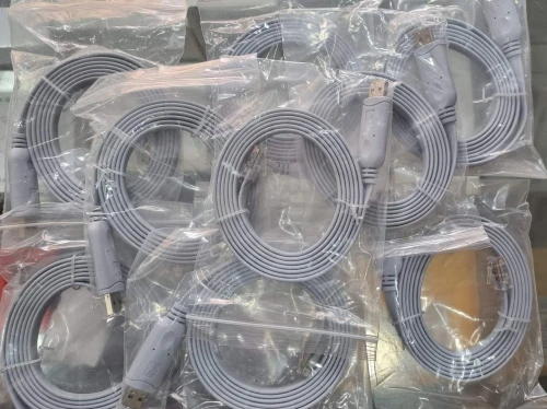 Câble De Console  Convertisseur USB Vers RJ45 1.8M Pour Routeur Cisco Huawei HP et Autres 