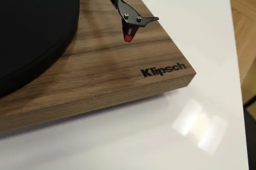 PRO-JECT X KLIPSCH HERITAGE DEBUT CARBON (DC) NOYER + Ortofon 2M Blue + PRO-JECT TUBE BOX S Préampli