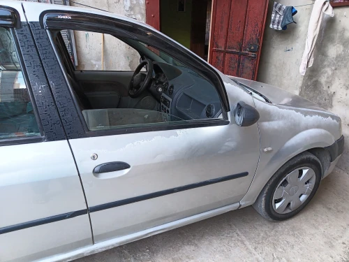 Dacia Logan 2007 1.4 MPi
