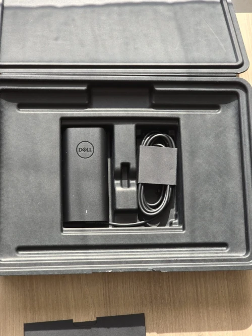 Ultrabook Dell 2-en-1 convertible Ecran 14" Tactile 2.5K sRGB  (VENDU)