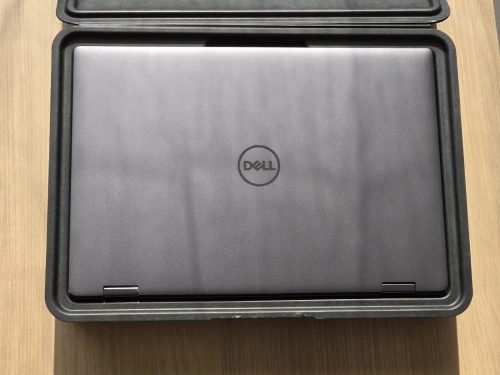 Ultrabook Dell 2-en-1 convertible Ecran 14" Tactile 2.5K sRGB  (VENDU)