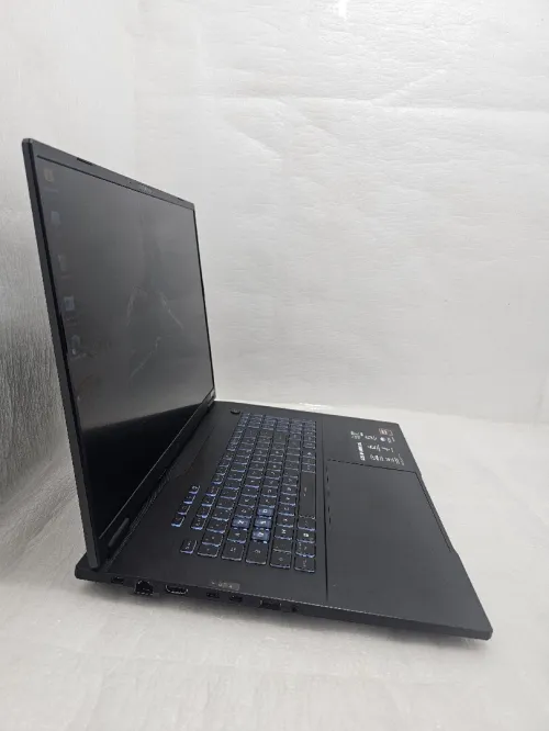 ASUS TUF Gaming A18 Ryzen 7 260 (8-Core 3.8 GHz / 5.1 GHz Turbo - 16 Threads