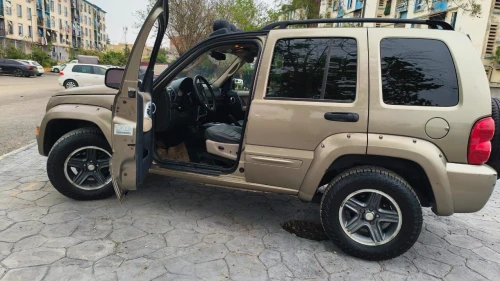 Jeep Liberty 2005 