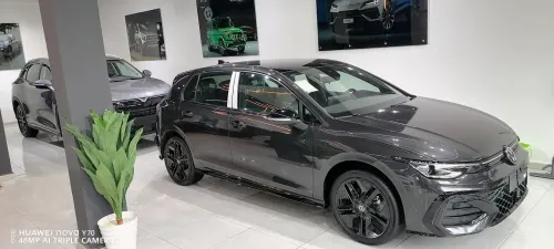 Volkswagen Golf 8 2026 R Black Edition 