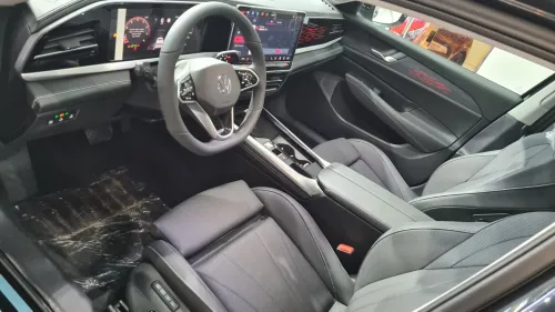 Volkswagen Passat 2025 Pro