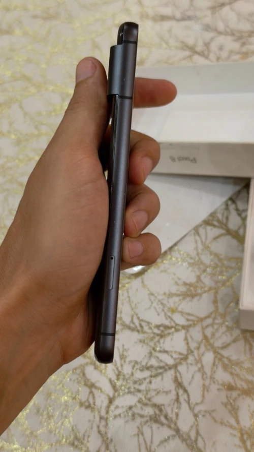 Pixel 8
