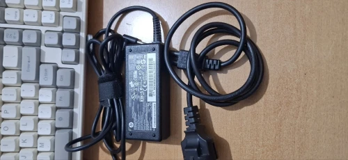 Chargeur hp 65watt original 