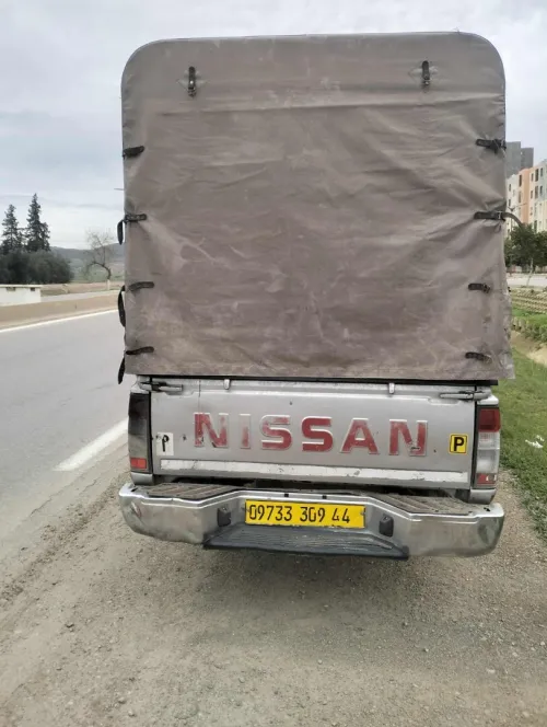 Nissan Nissan 2009 Nissan