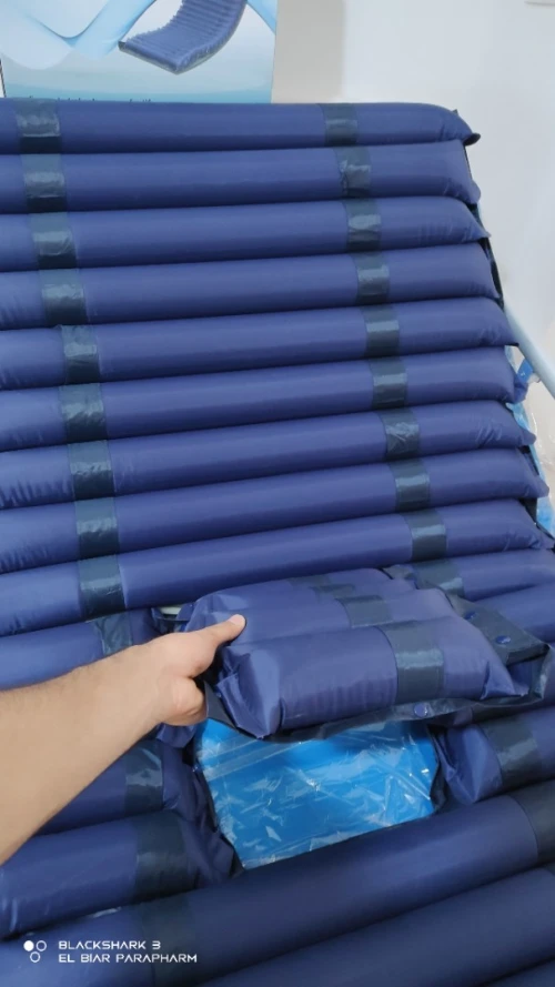 Matelas anti escarres A air, À pression alternée