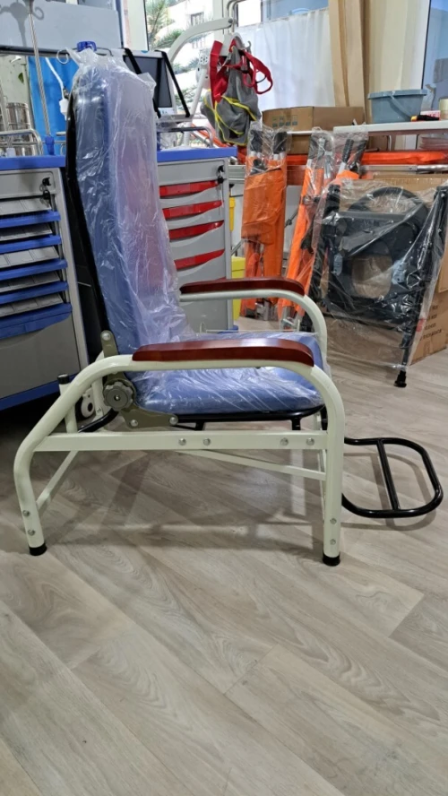 Fauteuil de transfusion XL-T01 | Chaise médicale confortable avec accoudoirs en bois