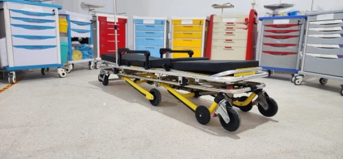 Brancard d'ambulance avec potence - Chariot brancard ambulance