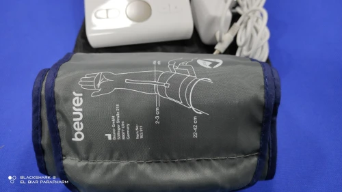 Beurer BM28 Tensiomètre électronique au bras avec adaptateur