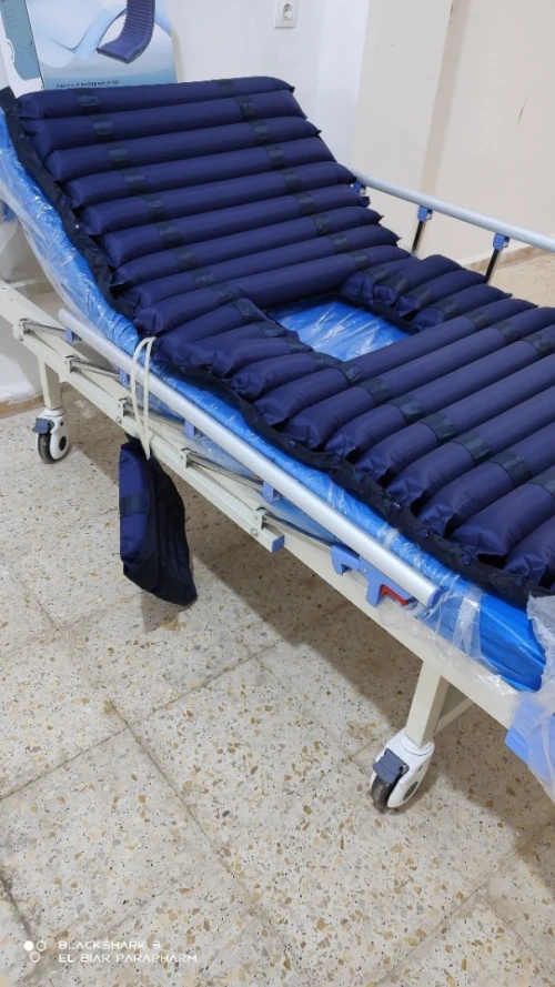 Matelas anti escarres A air, À pression alternée