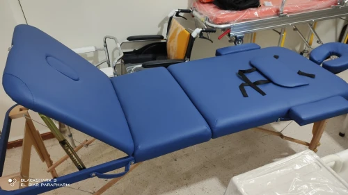 Table de massage en bois pliable 3 zone 
