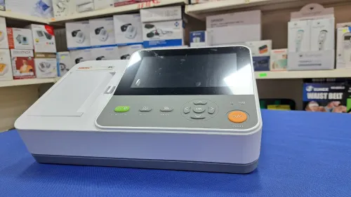 Electrocardiographe ECG Contec E6 (6 pistes) avec interprétation (Nouveau modèle)