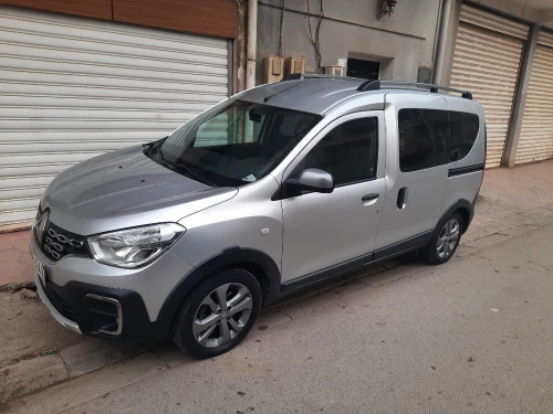 Renault Kangoo 2024 