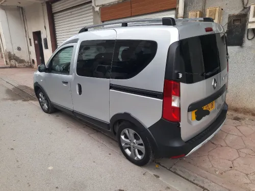 Renault Kangoo 2024 