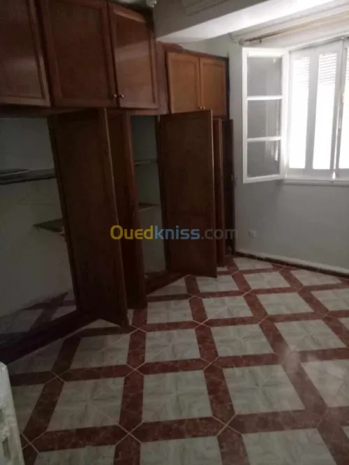 Location Appartement F3 Alger Birkhadem