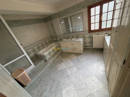 Vente Appartement F5 Alger Said hamdine 2