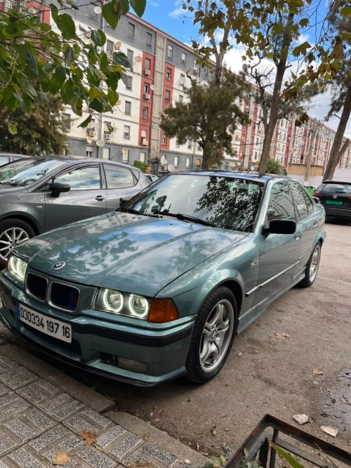 BMW E36 1997 
