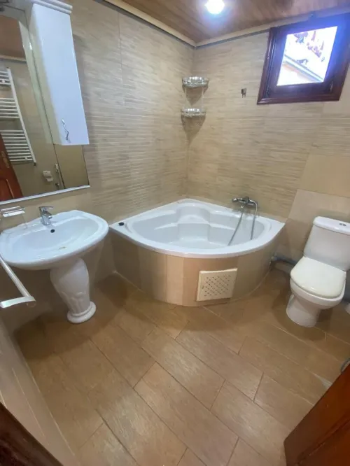 Location Appartement Niveau de villa F3 Alger Hydra