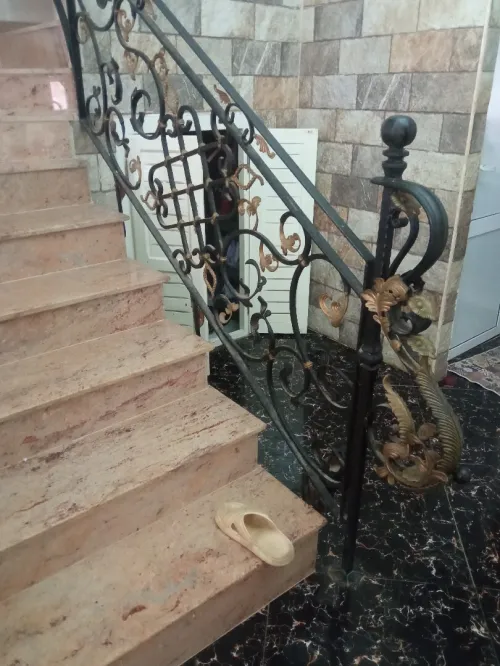 بيع دربوز من الحديد (حالة ممتازة)