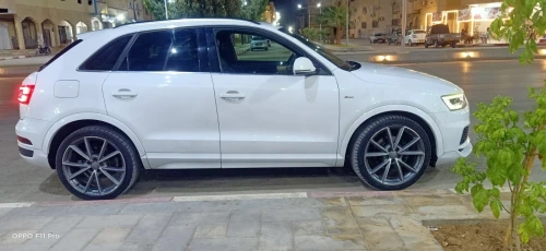 Audi Q3 2017 Pack S Line