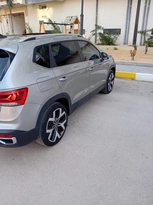 Volkswagen Taos 2023 SEL