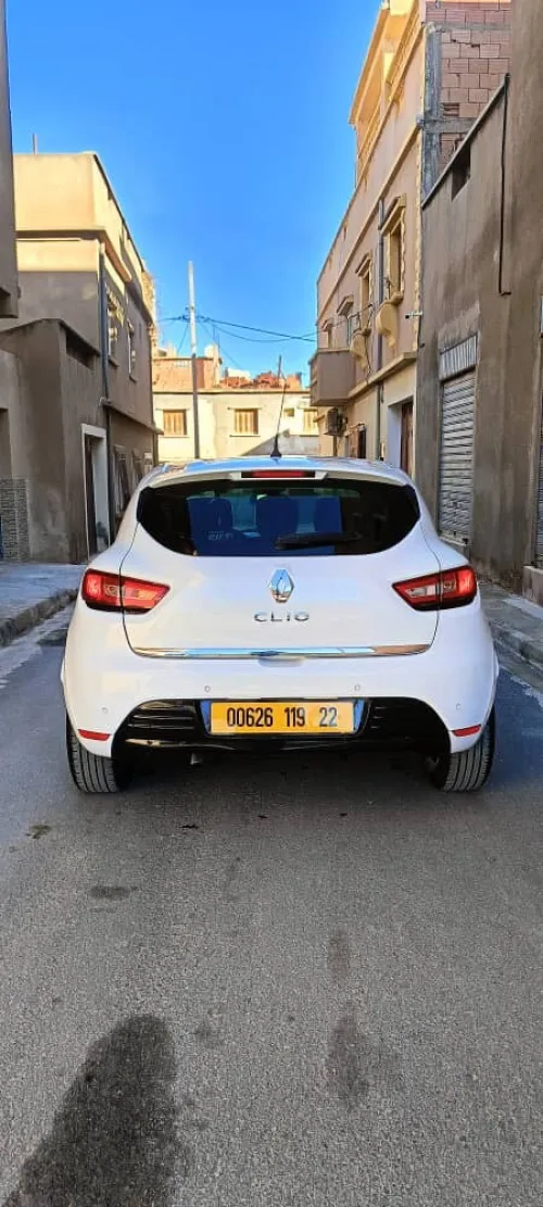 Renault Clio 4 2019 Limited 2