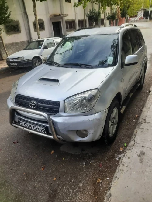 Toyota rav4 2005 d4d 2.0