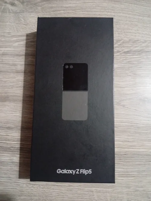 Samsung Z flip 5