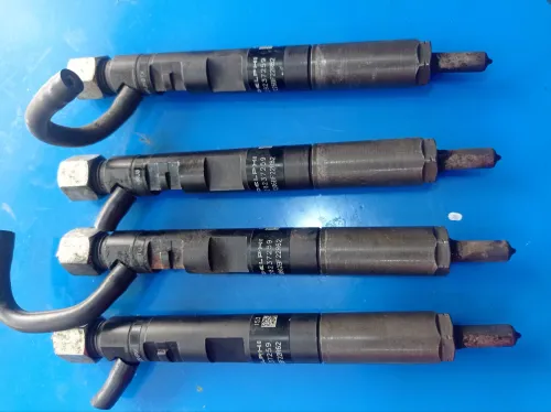Injecteur 1.5 Dci la100/97 rf:37R 