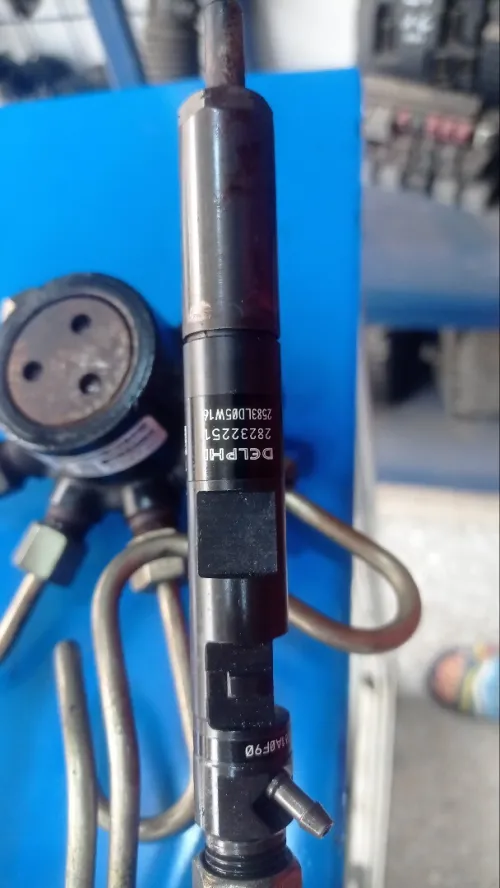 Injecteur 1.5 Dci la100/97 rf:37R 