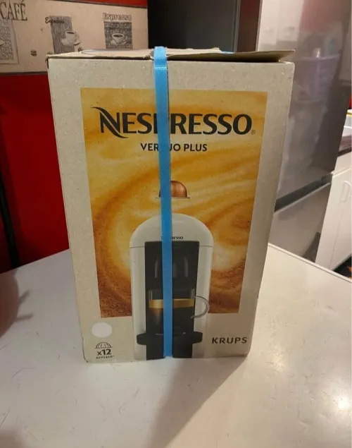 Machine à café Nespresso Vertuo Plus 