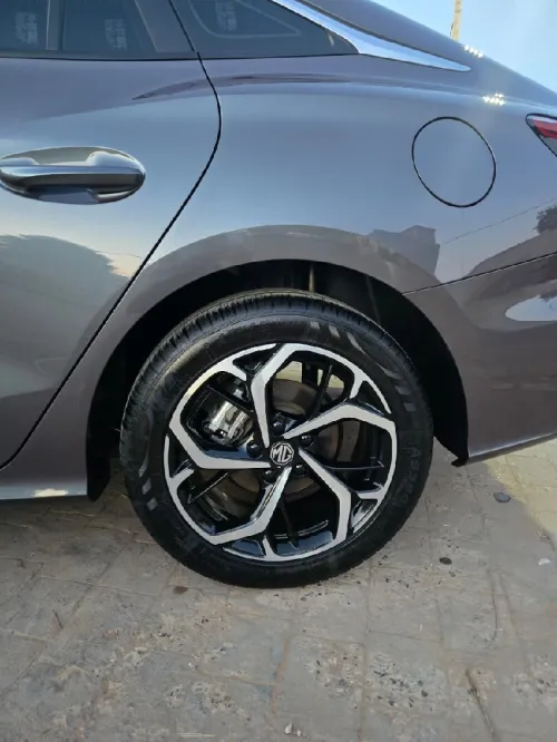 MG MG5 2025 MG5 Luxury Edition