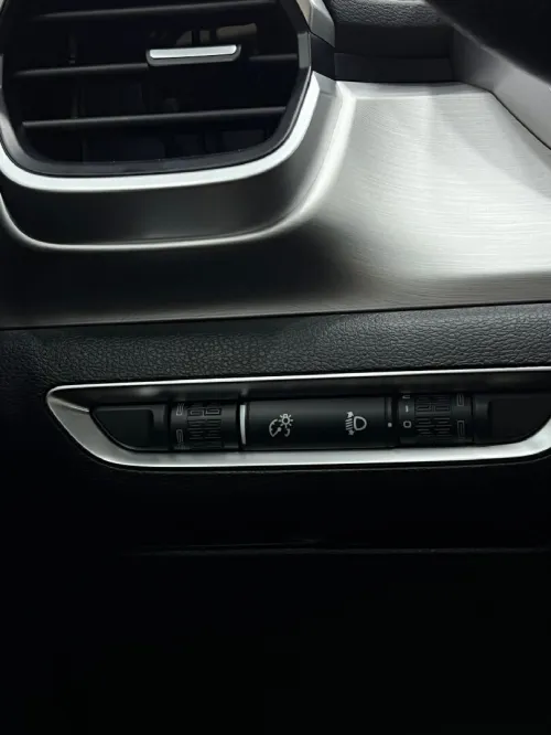 Geely Coolray 2026 