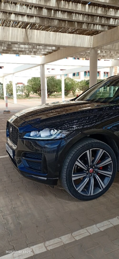 Jaguar F-PACE 2017 R-SPORT