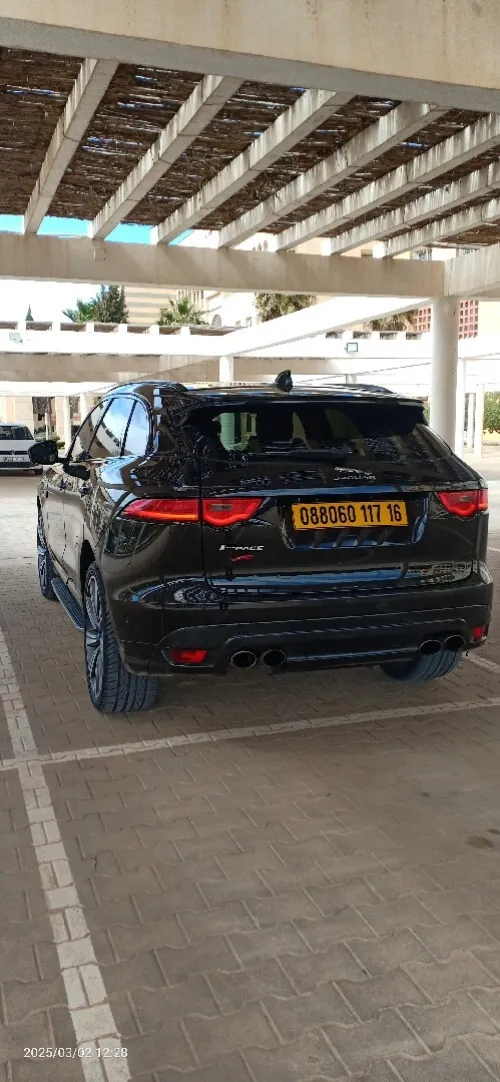 Jaguar F-PACE 2017 R-SPORT