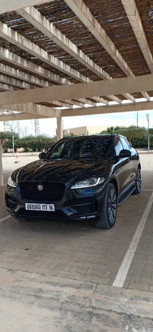 Jaguar F-PACE 2017 R-SPORT