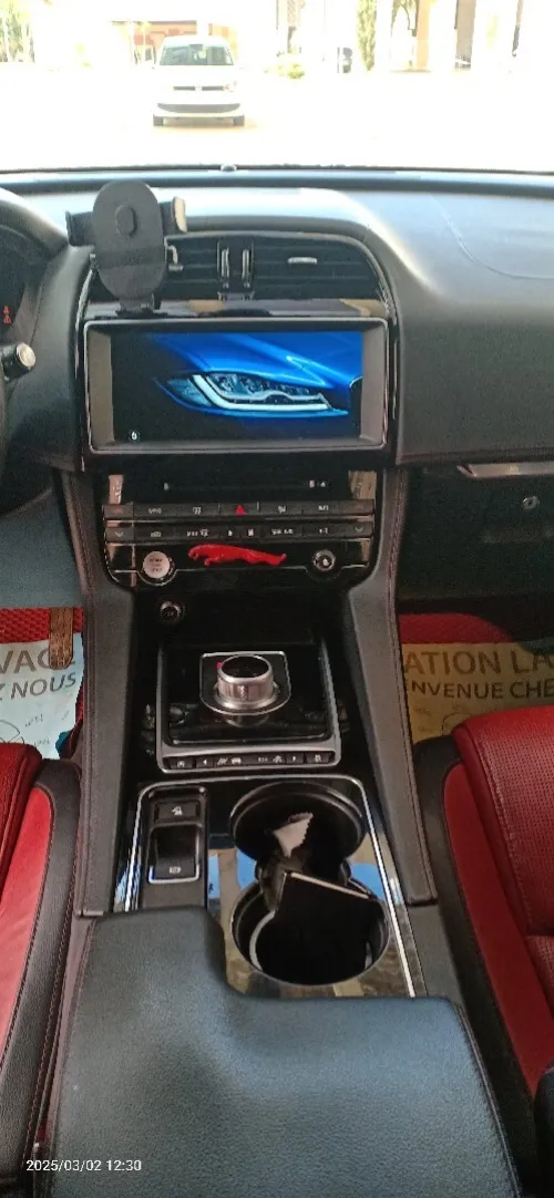 Jaguar F-PACE 2017 R-SPORT