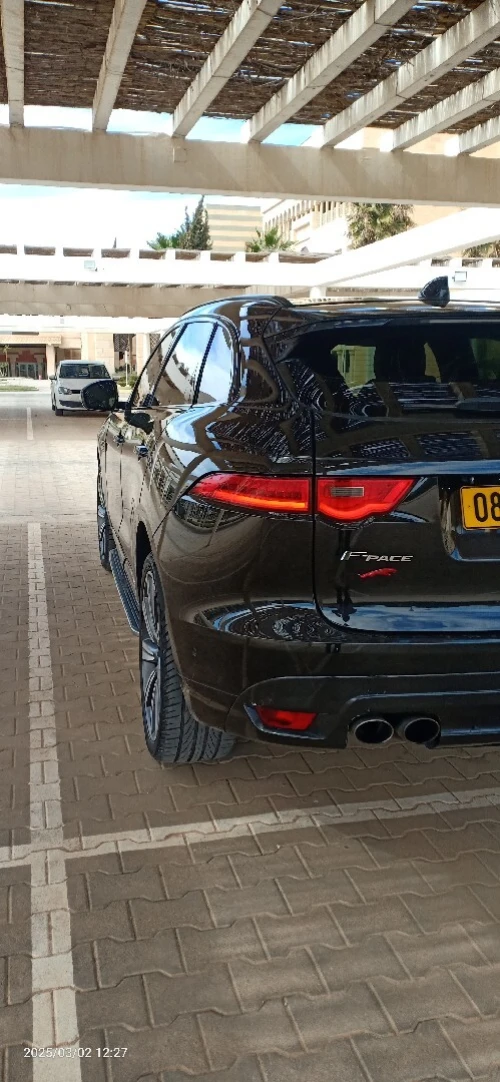 Jaguar F-PACE 2017 R-SPORT