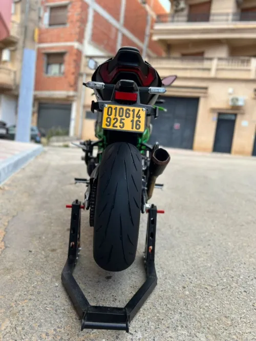 Kawasaki Z900 