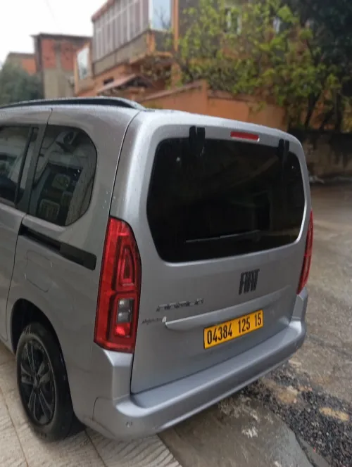 Fiat Doblo 2025 Autre