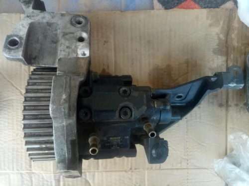 Doseur hp 1.9 dci bosch