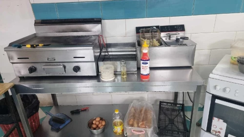 Matériel fast food compli 