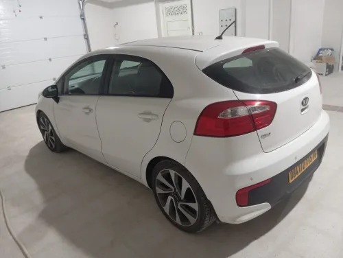Kia Rio 5 portes 2015 