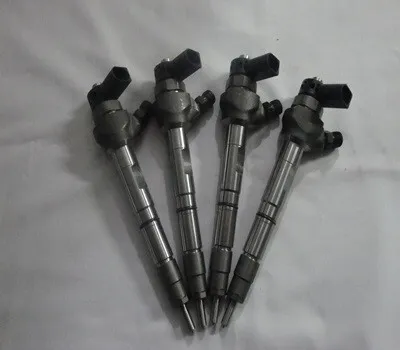 INJECTEUR 1.6 TDI 04L130277AD vw audi seat skoda