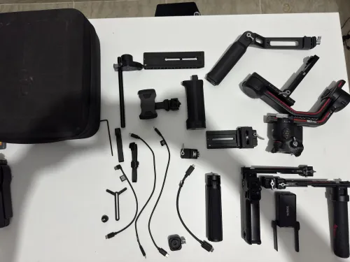 DJI RS3 Pro Combo + smallrig dual handgrip