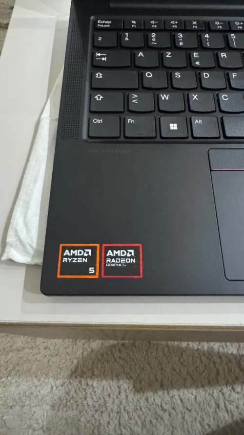 Lenovo ThinkPad E14 Gen 7 Rayzn5 230 16/512